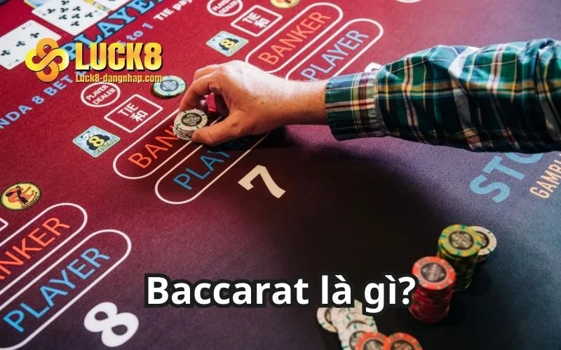 Baccarat là trò chơi quen thuộc với hai cửa cá cược khác nhau